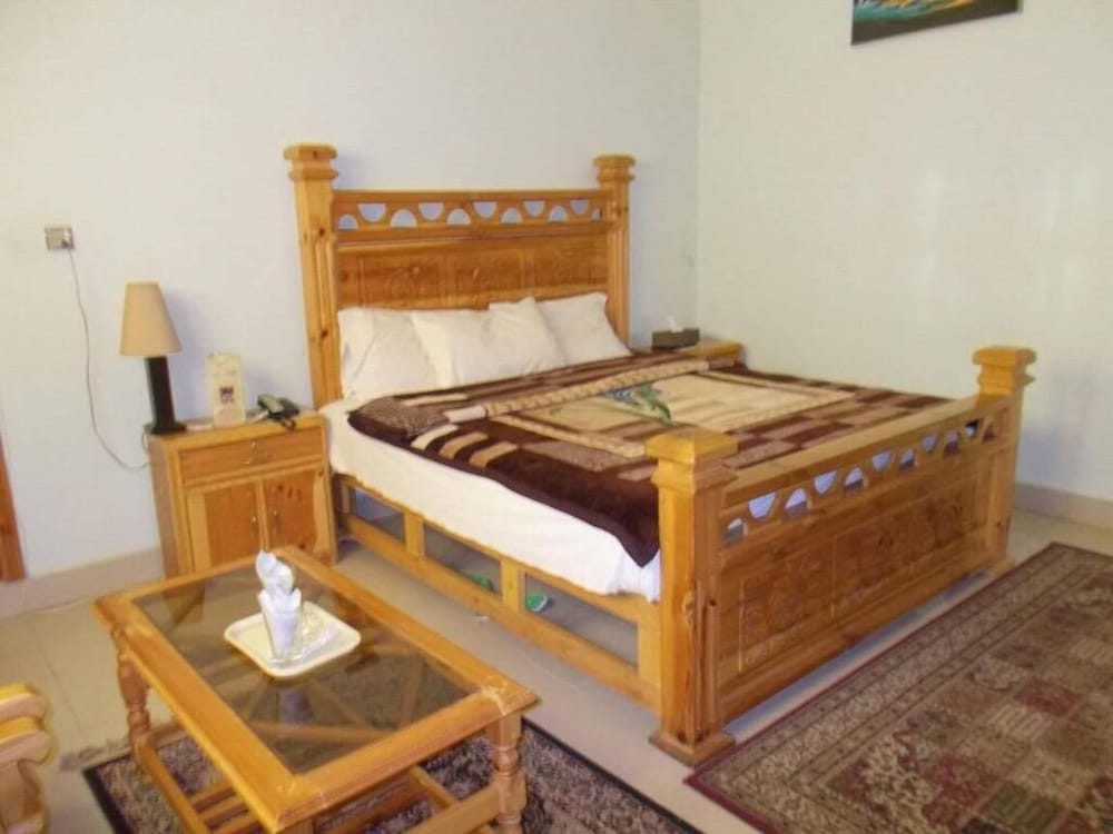Pak Palace Guest House Abbottabad view 2