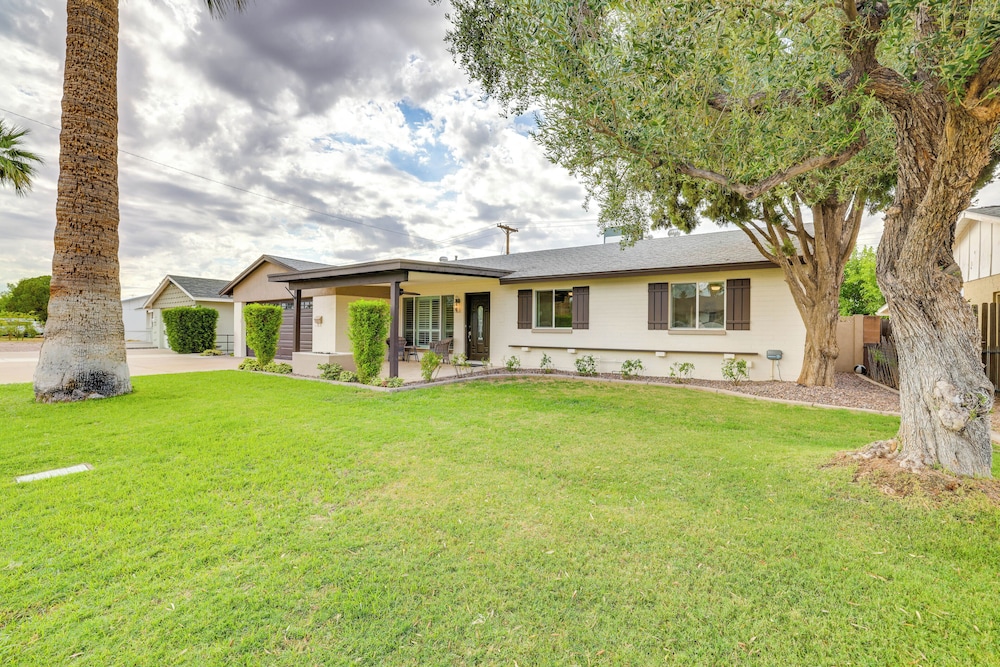 3 Mi to Old Town: Modern Oasis in Scottsdale!