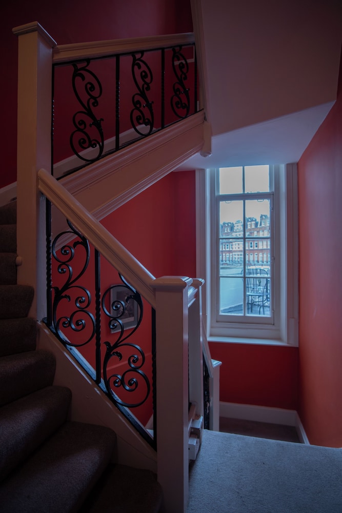 The Egerton - Serviced Apartments
