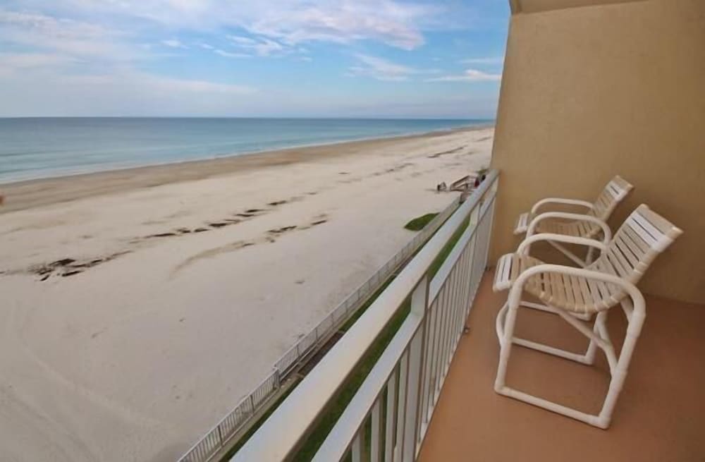 Sea Coast Gardens II 2 Bedroom Condo by Great Ocean Condos