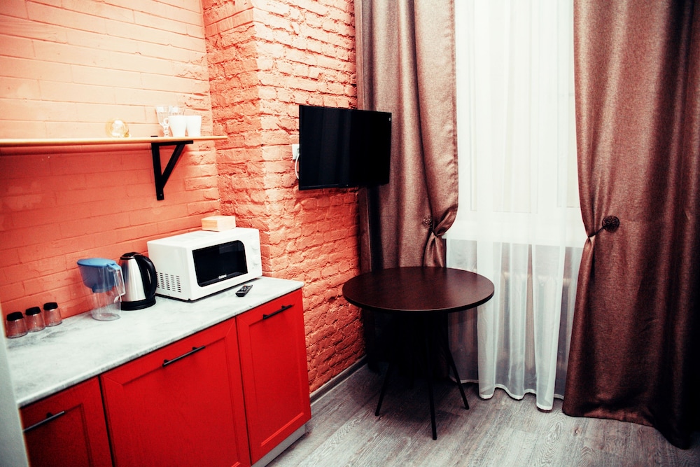 Apartment at the Red Bridge