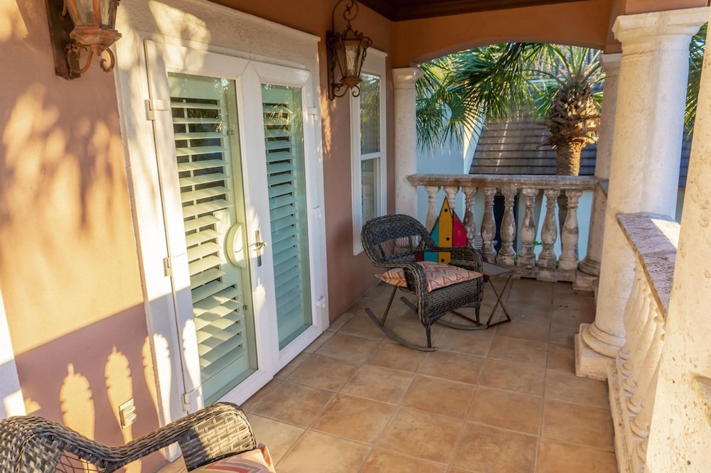 9 Rue Martine in Miramar Beach