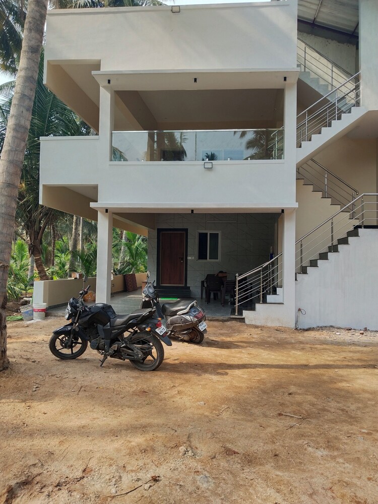 LIMRA FARM HOUSE
