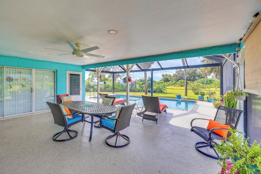 Heated Pool + Spacious Yard: Port Charlotte Escape