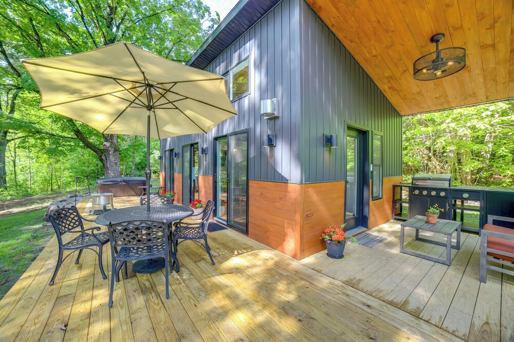 Modern Hersey Tiny Home w/ Private Hot Tub! view 5