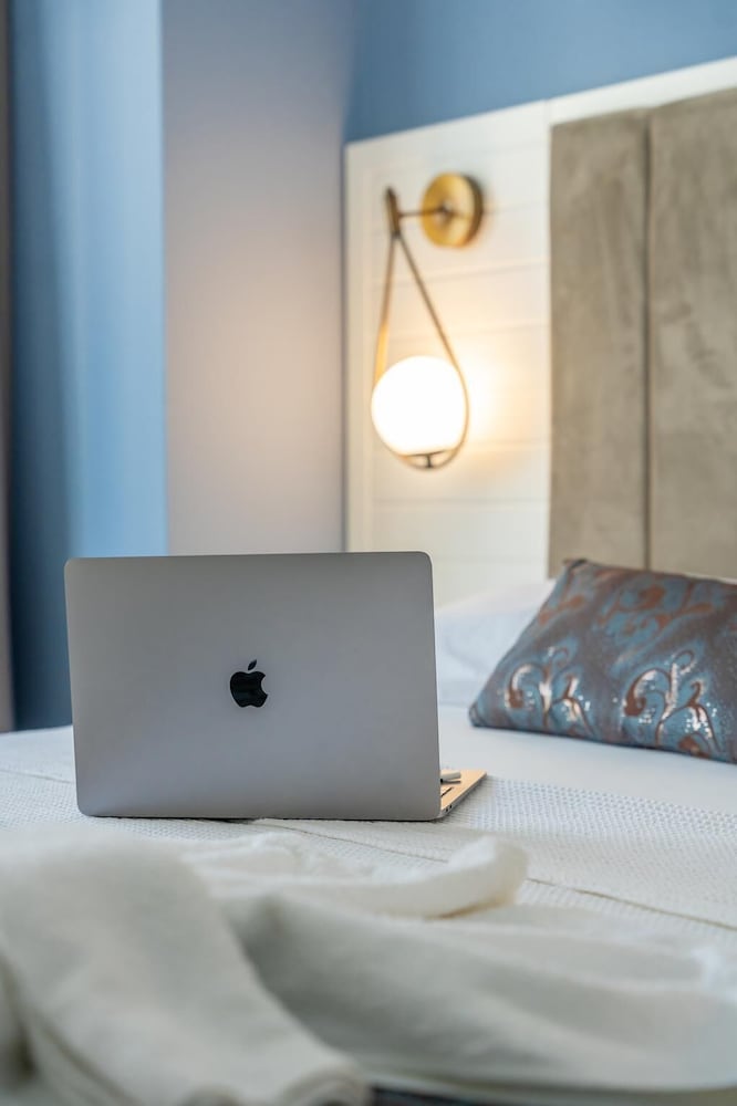 Un Amor Otel (+16) - Image 24