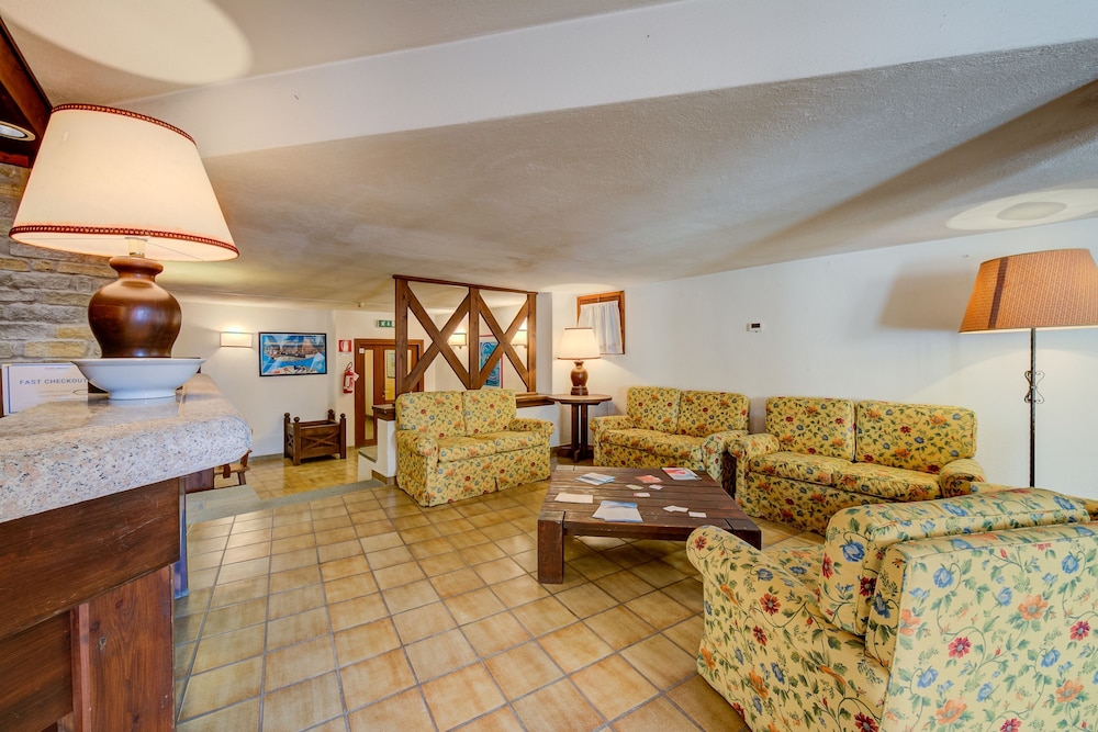 lounge