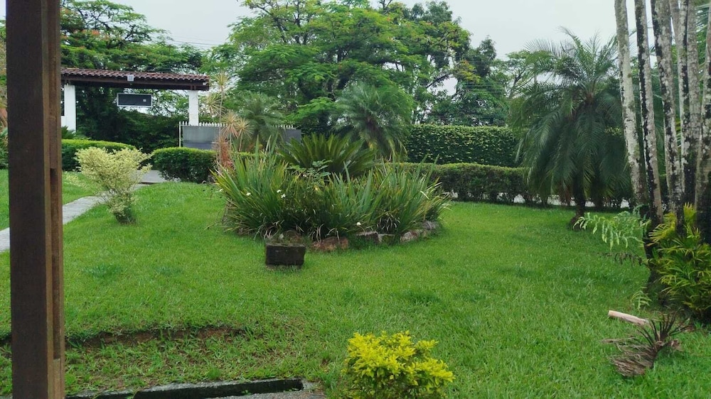 Pousada Vale das Flores
