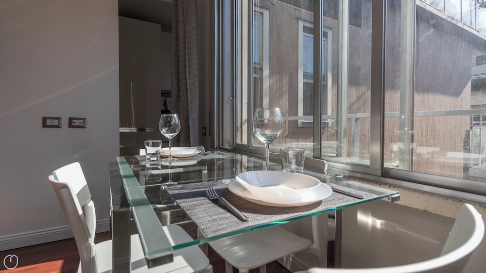 Italianway - Porta Nuova 52 A