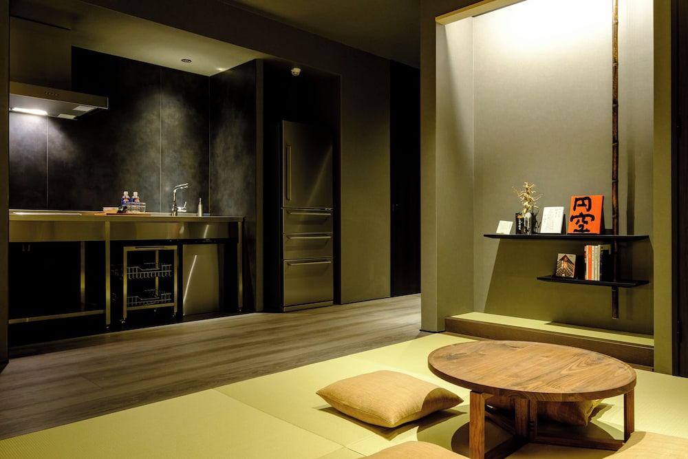 YANAKA SOW