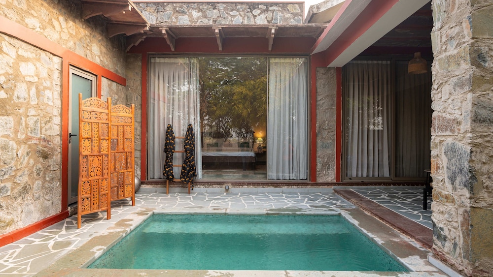 Neem Sarai Sariska