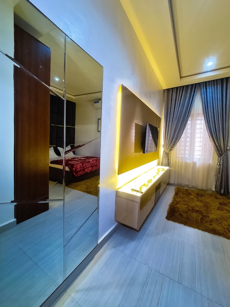 Premium One Bedroom Apartment