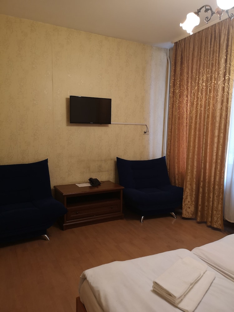 Park Hotel May