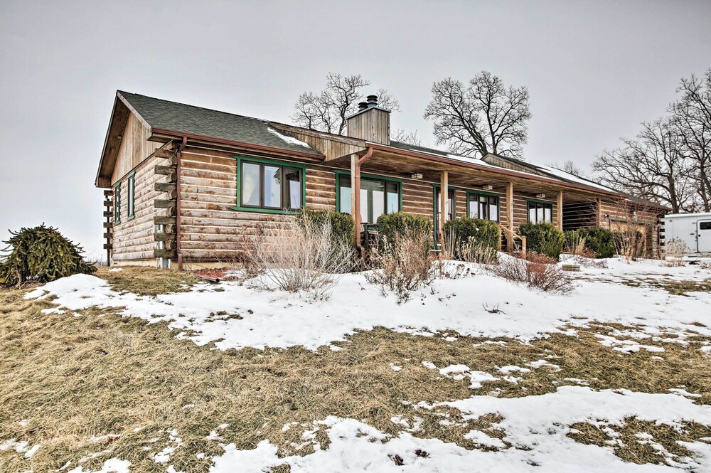 7-acre Working Farm Near Lake Geneva: Pets Welcome view 5