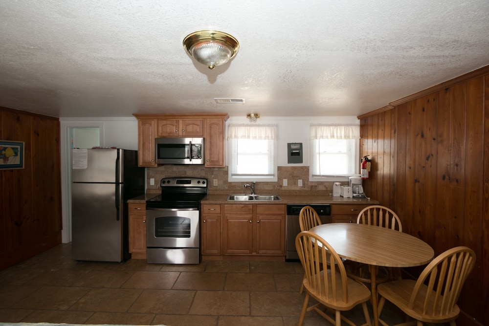 Palm Hill House 4 Bedroom Home
