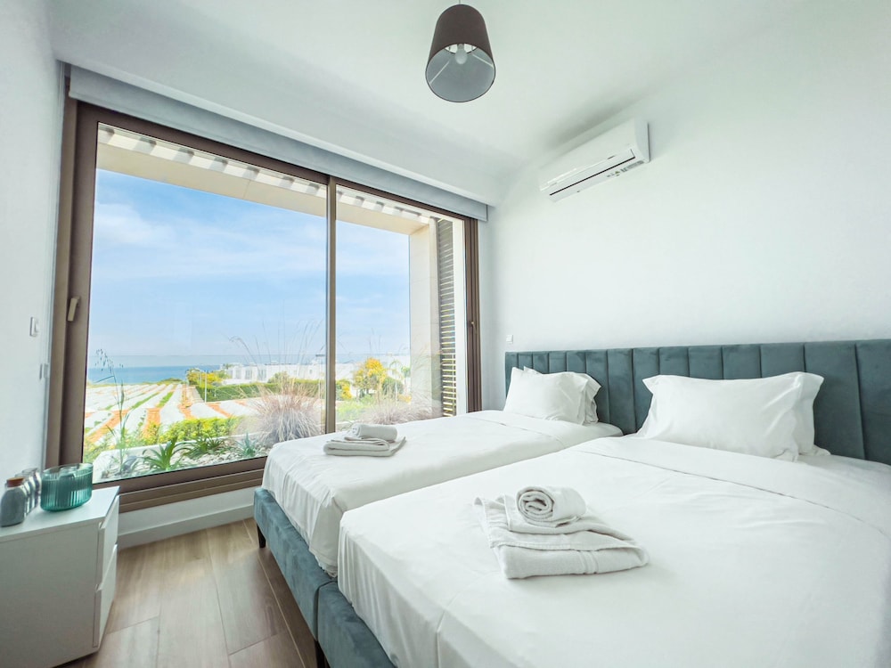 Azure Seaview - Jade Villa