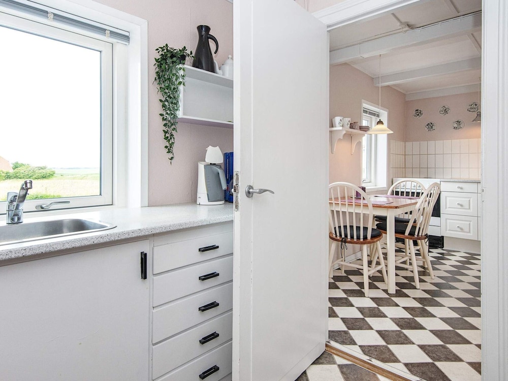 5 Person Holiday Home in Lemvig-by Traum view 4