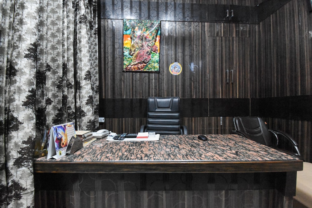 OYO 49414 Hotel Yuvraj Residency view 5