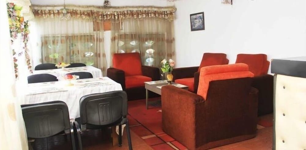Mimi Guest House