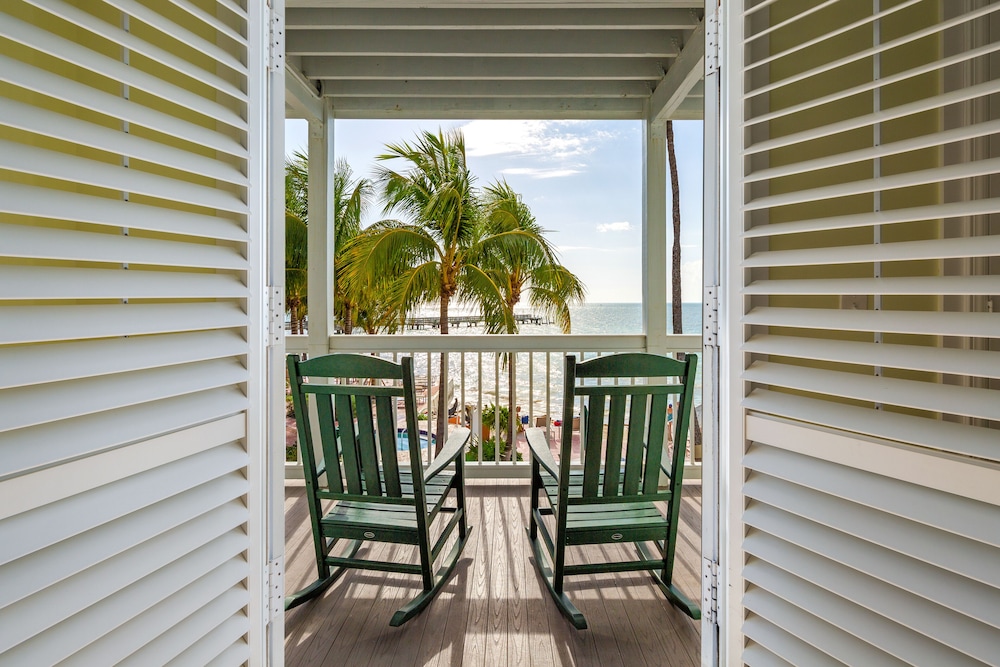 Coconut Beach Resort