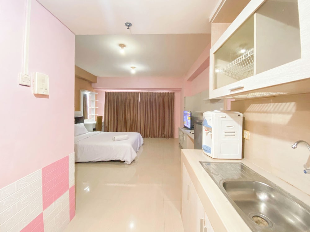 Best Deal and Homey Studio Apartment at Star Semarang