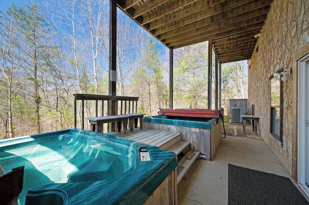 Country Pines Lodge