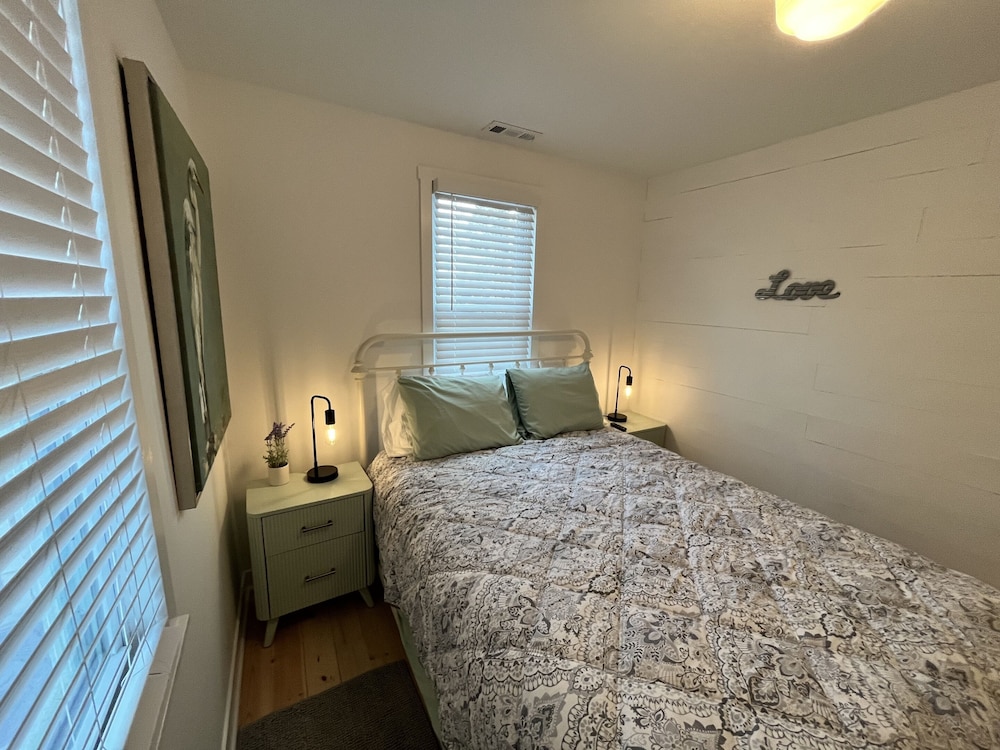 Maplewood Cottages 2