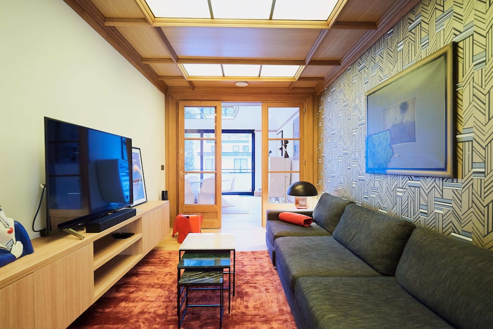 Suites 124