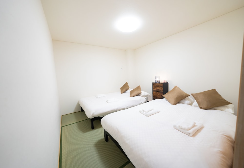 Sakimoto Residence Namba Minami III