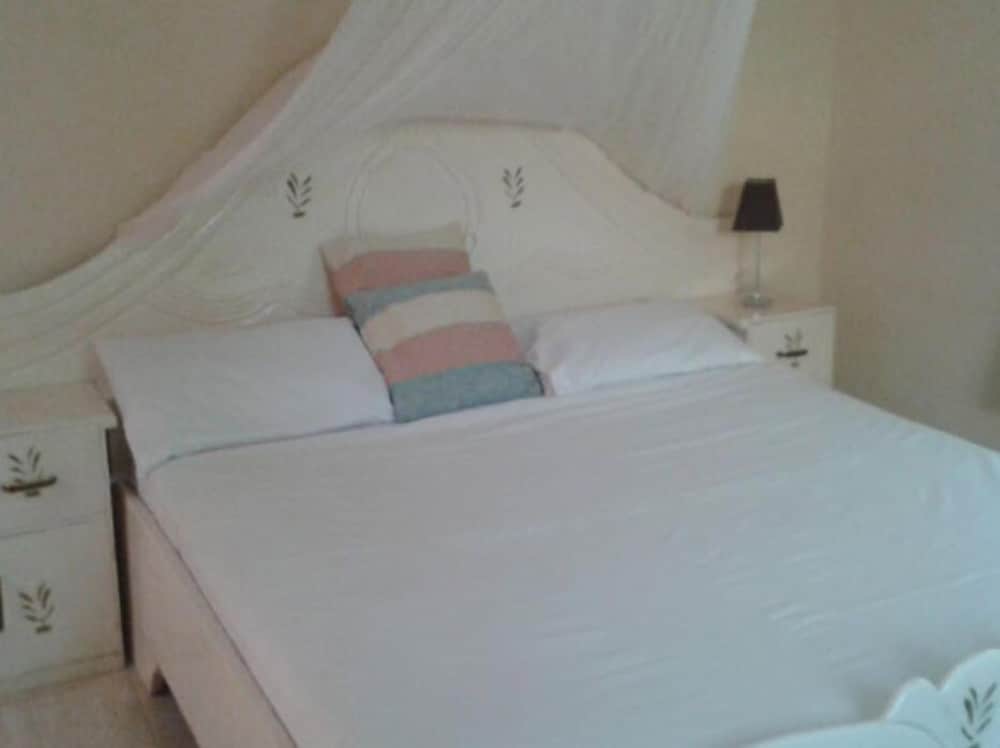 Mandinka Lodge