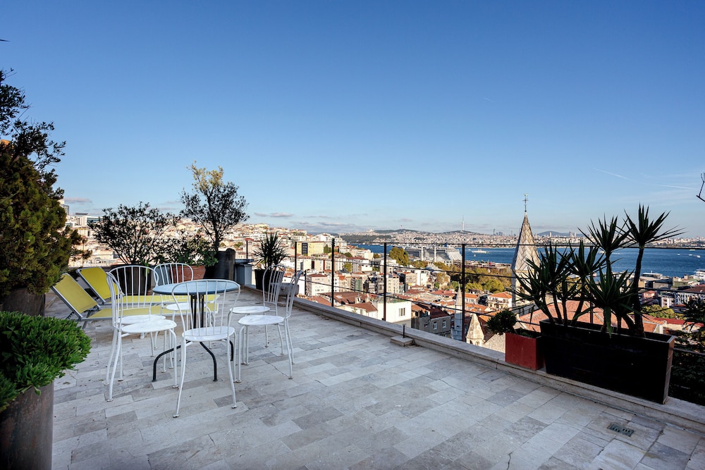 Alaattin Apartments