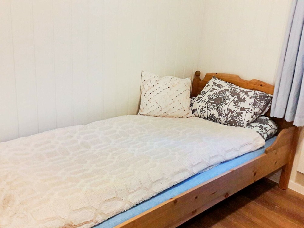 7 Person Holiday Home in Lensvik view 4