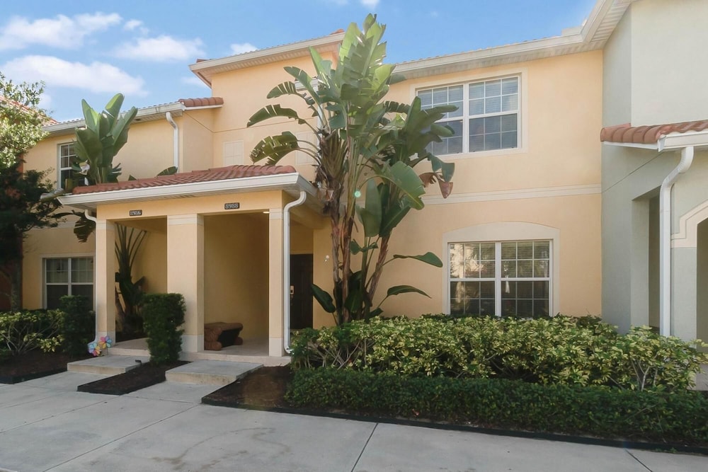 Paradise Palms Vacation Rental With Heated Pool Near Disney view 3