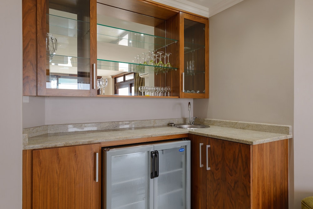 San Lameer Villa Rentals 14328