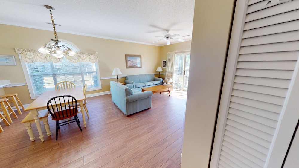 Magnolia Place 4717-102 2 Bedroom Condo