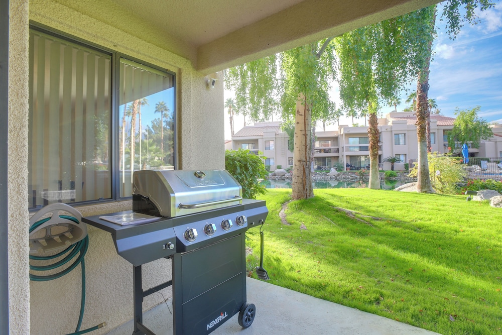 Golf, Hike & Relax: Cathedral City Condo