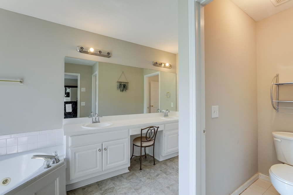 Stone Mountain Vacation Rental With Deck!