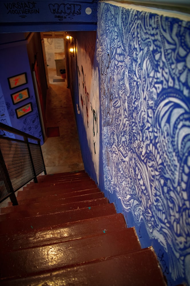 Rope Walk Guesthouse - Hostel