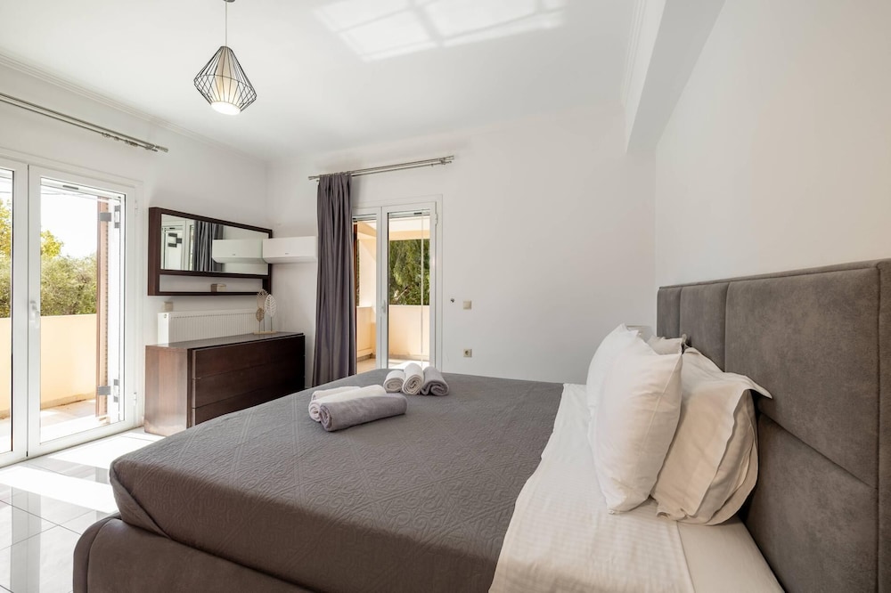 Leone Luxury Villa Georgia