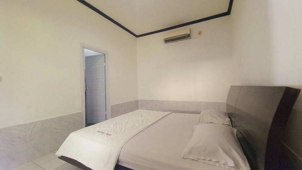 Hotel Bajo
