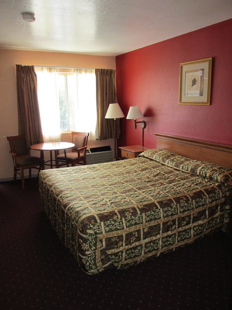 Escondido Lodge - Property Image 34