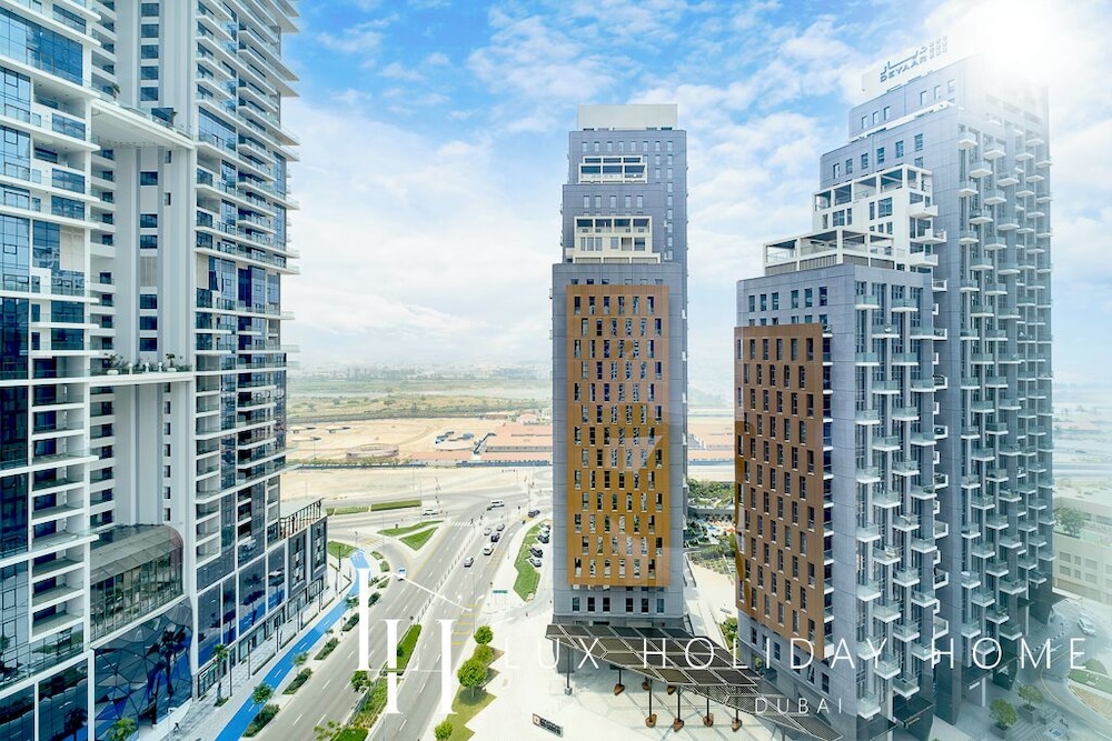 LUX The West Wharf Canal View Suite