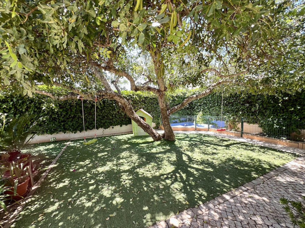 Alvor Traditional Villa by Homing