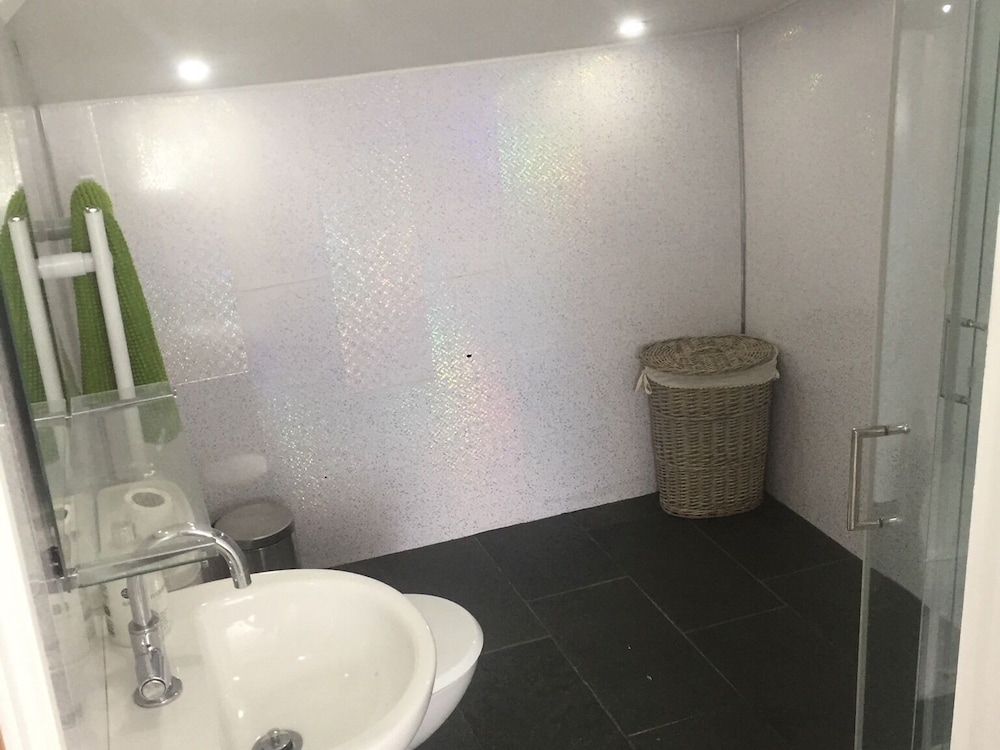 Barton Gate Farm Guesthouse