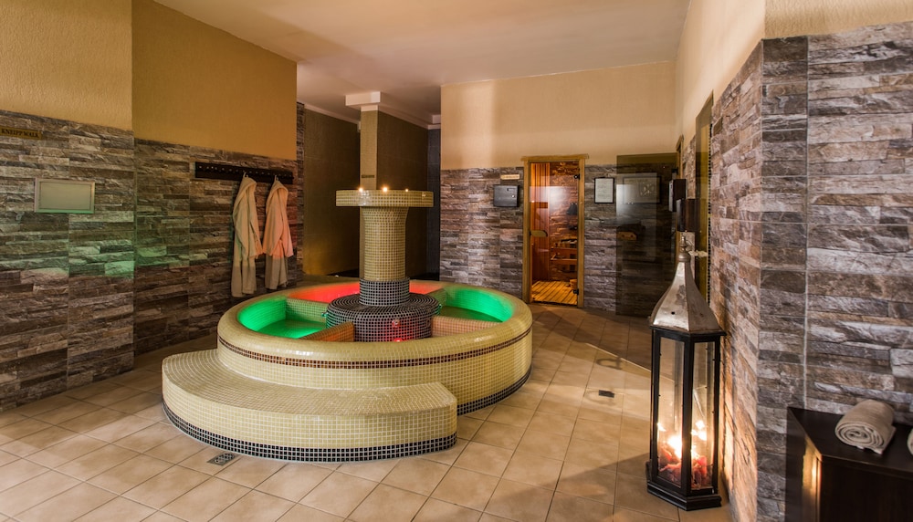 Bansko Vacations - Premier Luxury Mountain Resort - Property Image 103