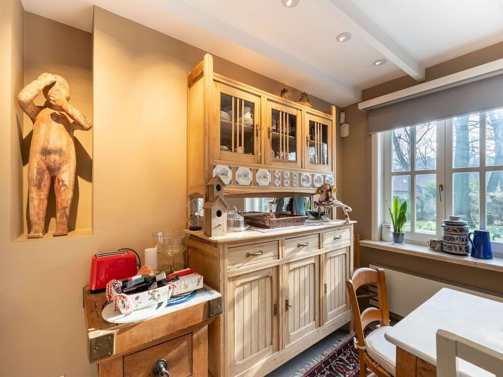 Apartment in Kruibeke Wissekerke Castle