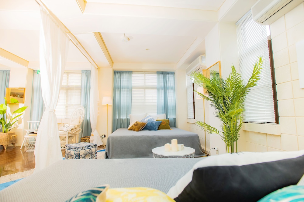 hotel room