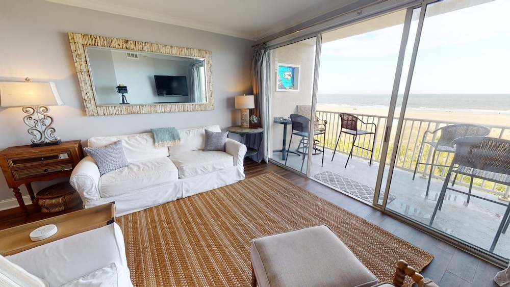 Beach House 2 by Tybee Vacation Rentals