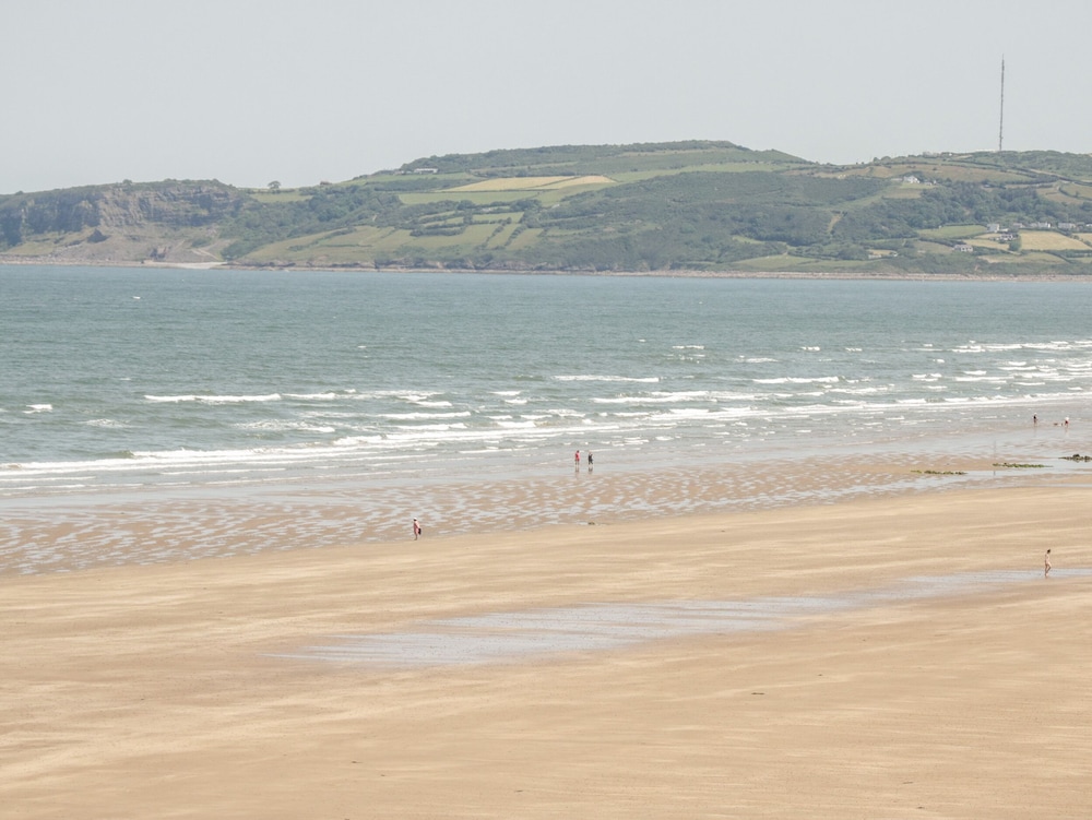 7 Parc Delfryn