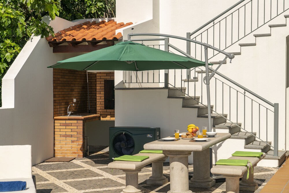Casa Amaro Mar by Our Madeira